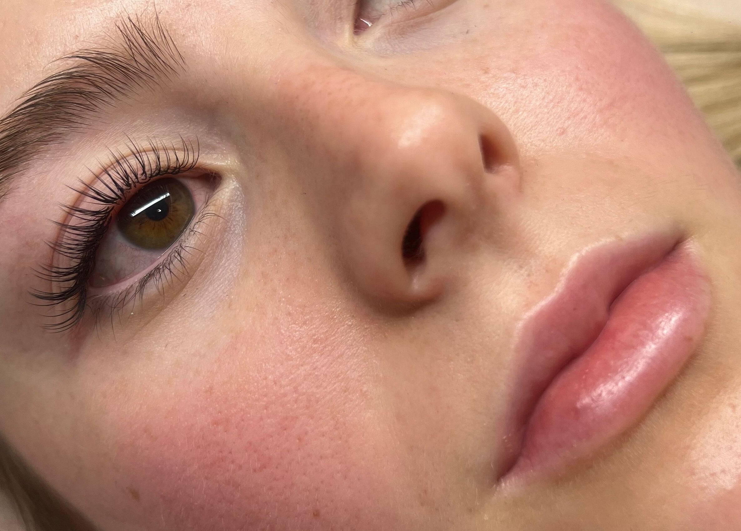 Close-up of styled lashes at Scarlett lash & brow, Melbourne, Victoria, AU.