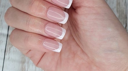 Nailtecandhair