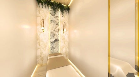 Luxewax Waxing Salon - SM City Valenzuela image 2