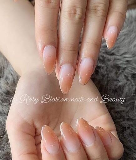 Rosy Blossom Nails & Beauty imagem 2