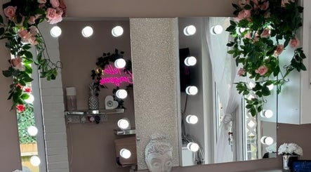 Brow and Beauty Lounge