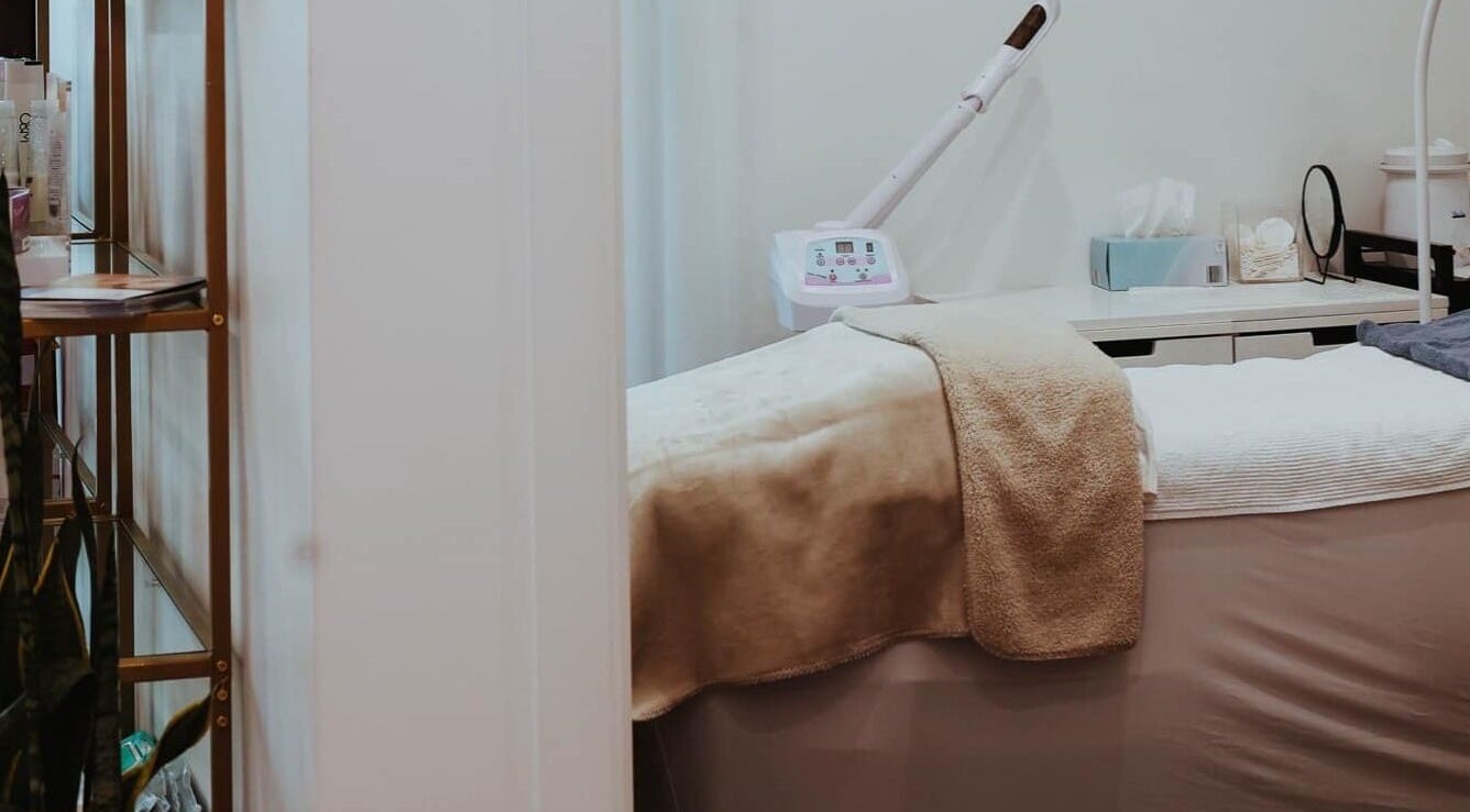 Lux Aesthetics By Sophie's tranquil treatment room in Narellan, New South Wales, AU, featuring a comfy spa bed.