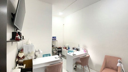 I Love Nails by Laura