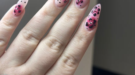 Honey & Clove Nails image 2