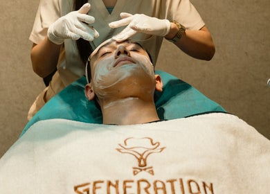 Relaxing facial treatment at Generation Gentleman Barbershop, دبي, دبي, AE, showcasing premium grooming services.