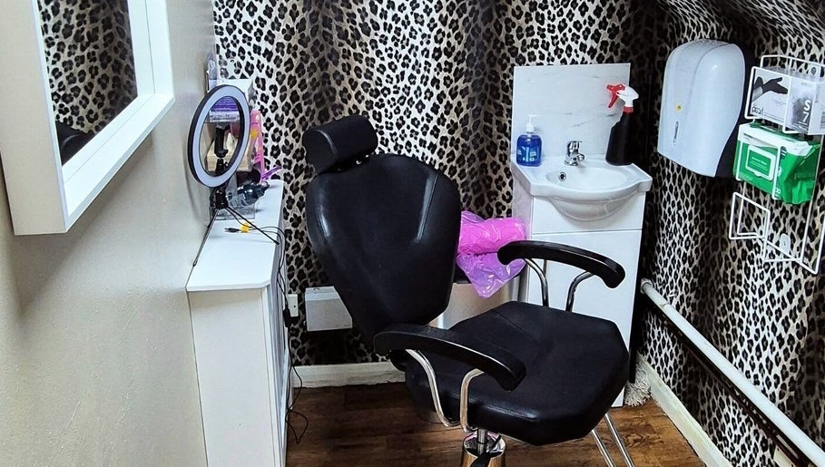 KT Beauty Boutique image 1