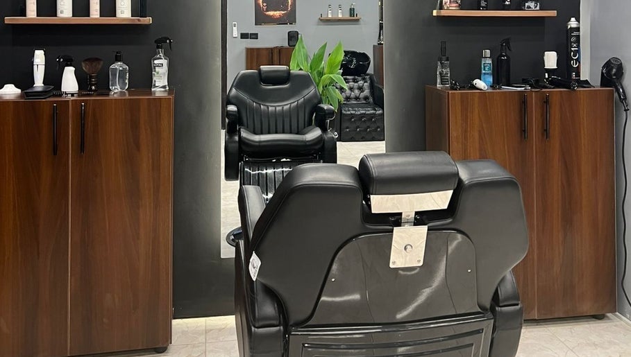 H&A HAIRSTYLEST image 1