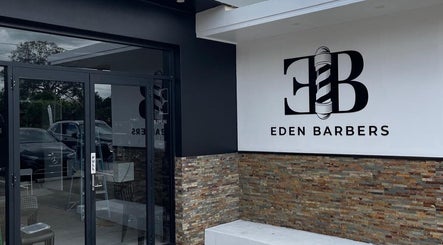 Eden Barbers – obraz 2