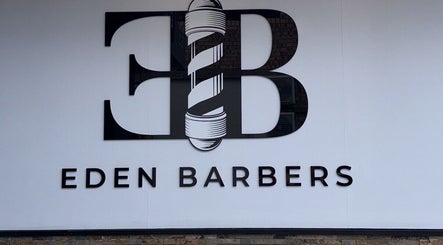 Eden Barbers – obraz 3