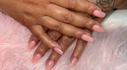 Nails By R image 2