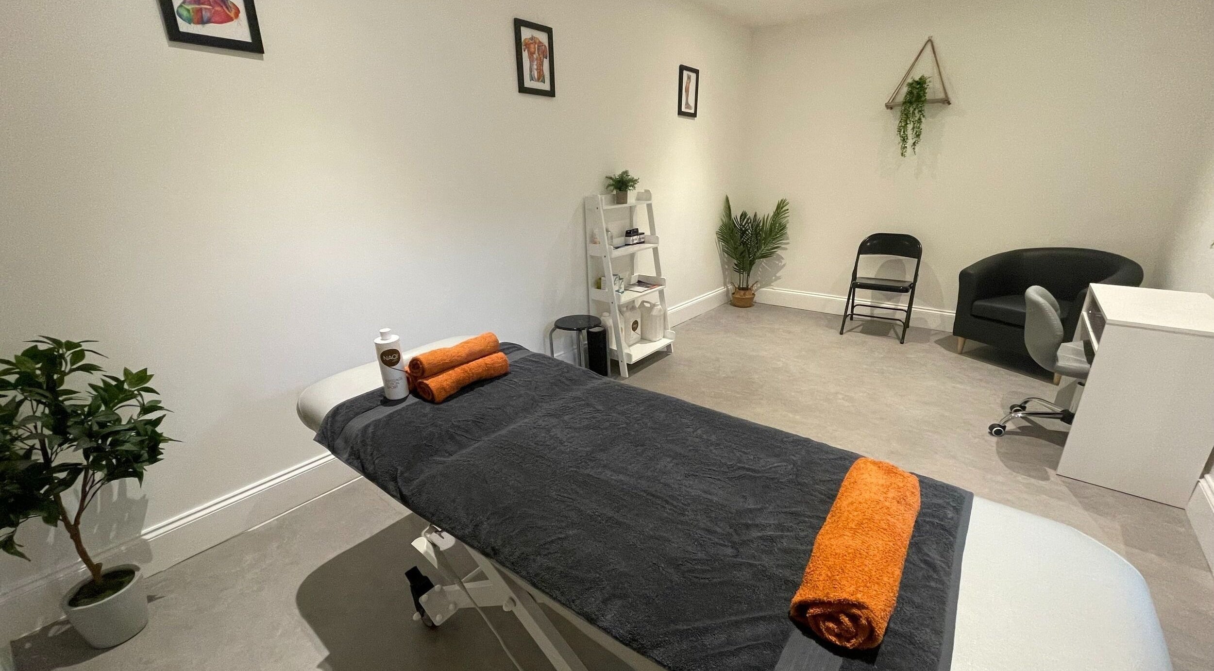 A serene massage room at Bramhall Clinic KT Sports Massage & Rehab in Bramhall, England, GB.