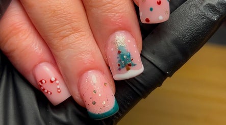 Nailsbynelly صورة 2