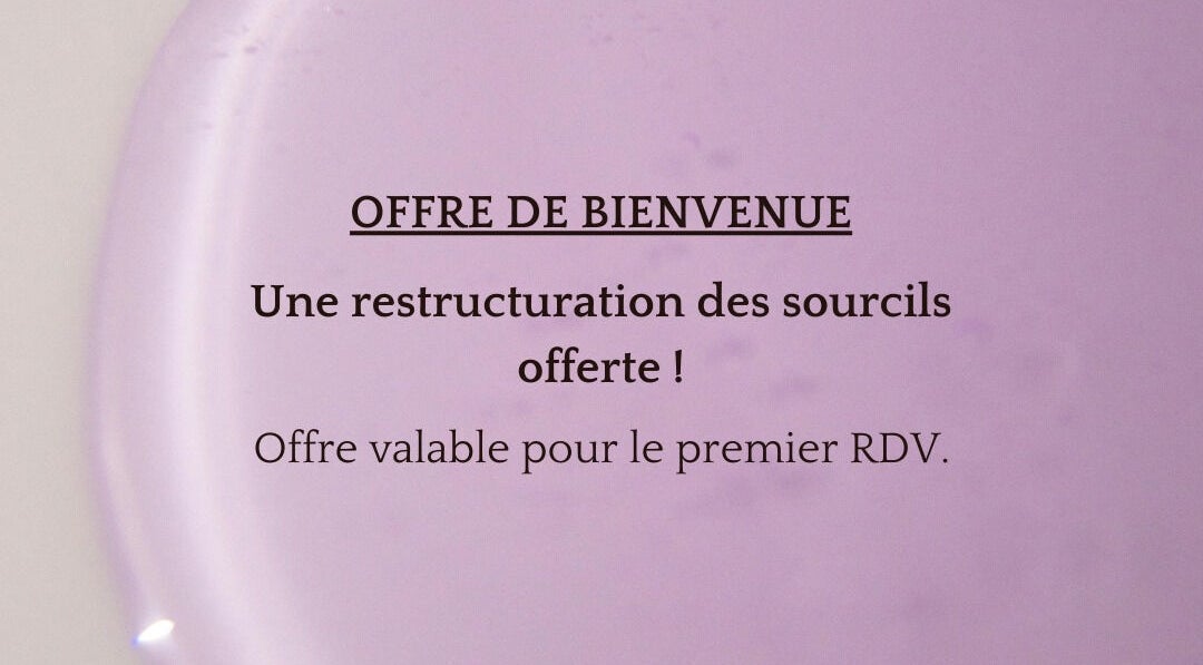 Offre de bienvenue chez Esthelisa Esthéticienne à Domicile, Le Kremlin-Bicêtre, Île-de-France, FR. Restructuration des sourcils offerte.