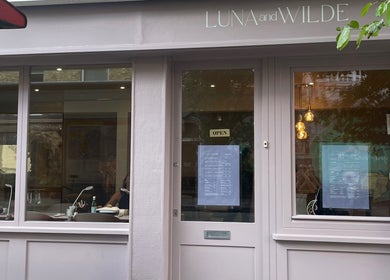 Front of Luna & Wilde Belgravia, a stylish salon in London, England, GB, showcasing modern nail and hair care.