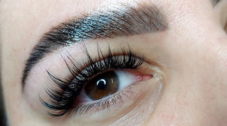 Figueiredo Lash image 3