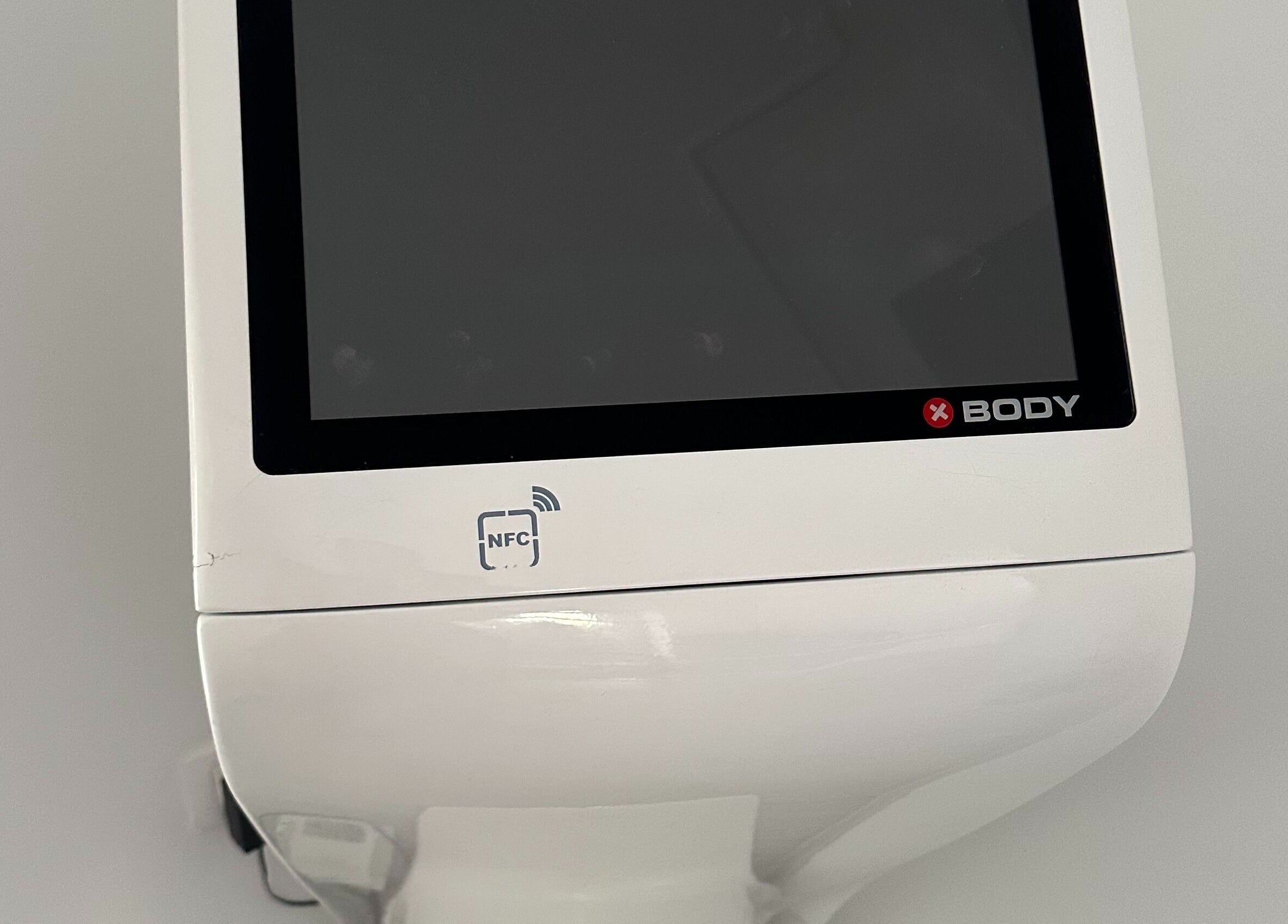 FIT уред на SJ Physio & Pilates в София, Област София, BG, показващ модерен дизайн.