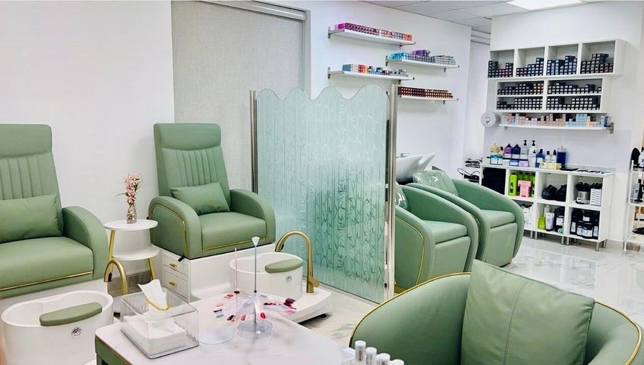 Al Durr Al Safi Beauty Salon billede 1