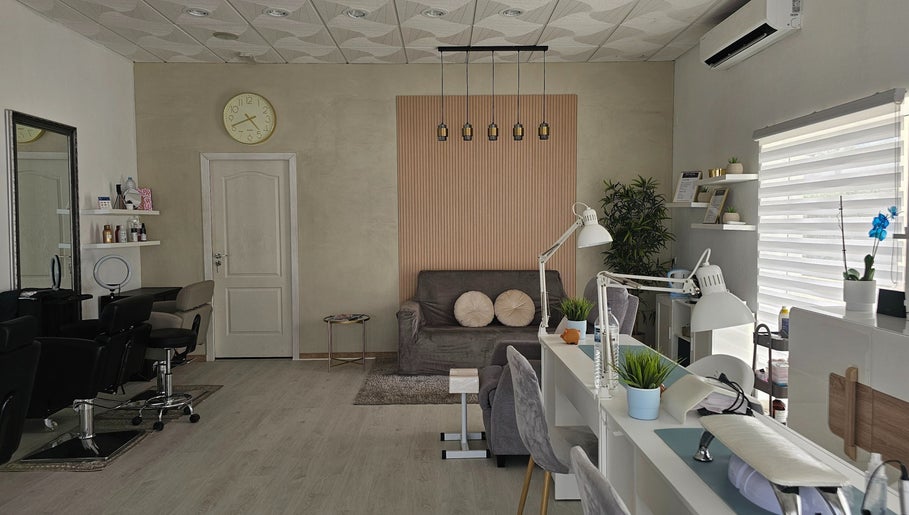 Upbeautysalon – kuva 1
