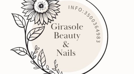 Logo di Girasole Beauty & Nails a Cappelle Sul Tavo, Abruzzo, IT con disegno floreale.