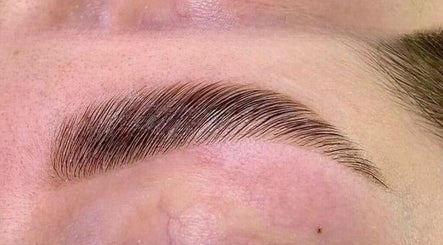 I LASH BROW U – obraz 3