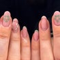 Bee Nails