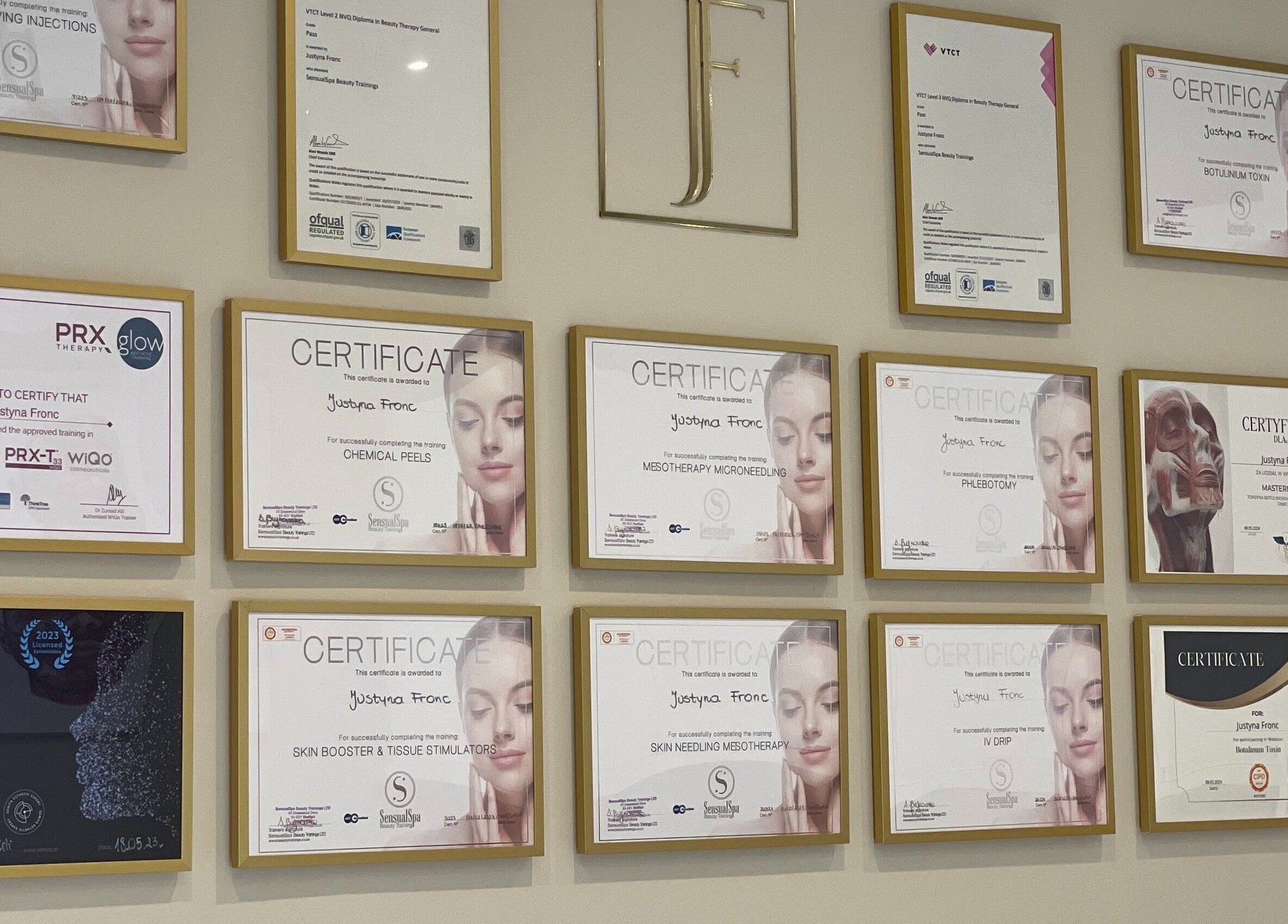 Certificates of Justyna Fronc at Glow Skin Justyna Fronc, London, England, GB, showcasing expertise.