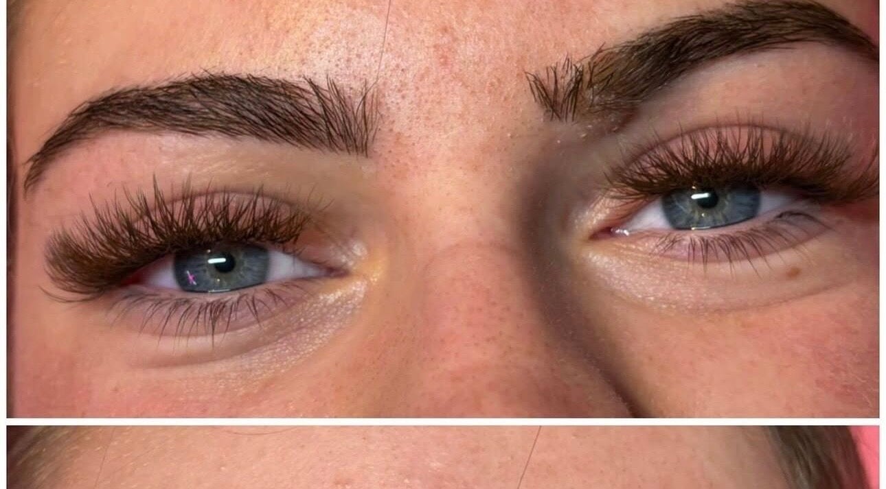 Close-up of expertly done eyelash extensions at Beautybycarra, Felixstowe, England. Enhancing natural beauty.