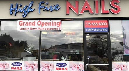 High Five Nails Spa image 3