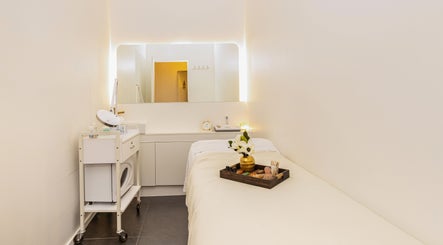Flowerisa Skin Clinic Macquarie Centre
