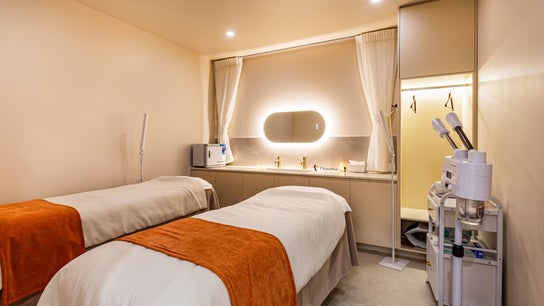 Flowerisa Skin Clinic Main Store