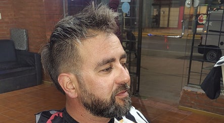 Monarca Barber Club