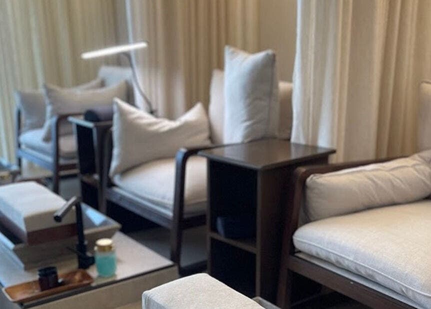 Luxurious seating area at Four Sisters Salon in Shaqra, Riyadh Province, SA, offering comfort and style.