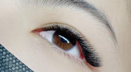Close-up of expertly done eyelash extension at 68 Beauty Land - Santa Clara, California, US.