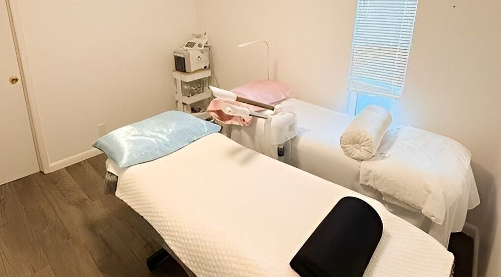 Tranquil treatment room in 68 Beauty Land - Santa Clara, featuring cozy massage beds. Santa Clara, California, US.