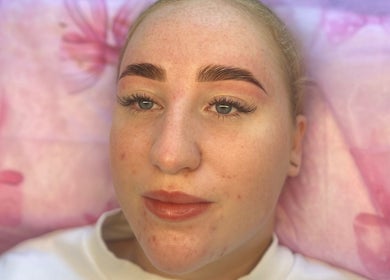 Client with beautifully styled eyebrows at The Lab Studio, Randwick, New South Wales, AU.