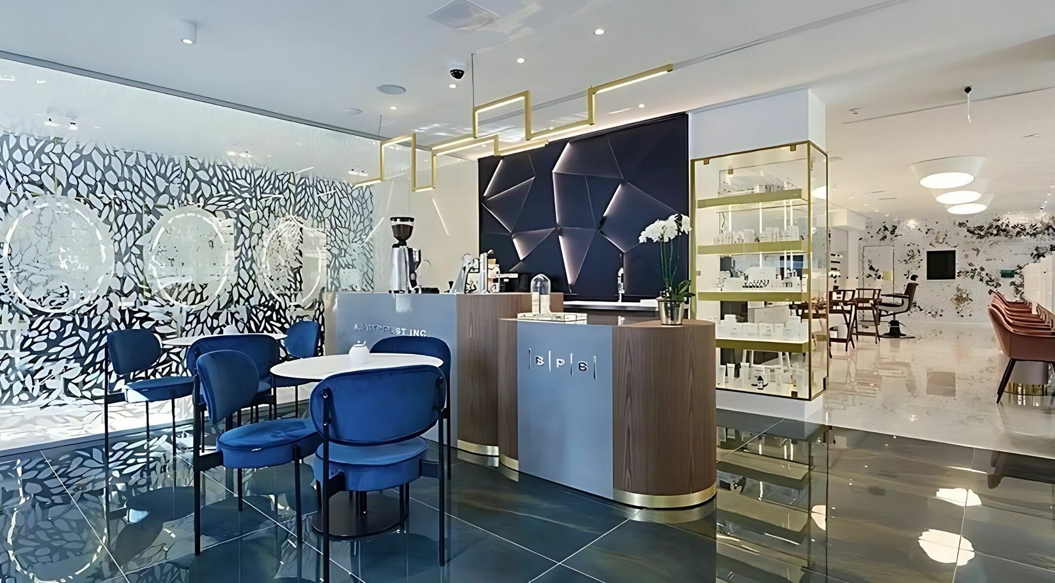 Luxus szépségszalon belső tere a Beautypest Inc.-nél, Budapest, Magyar, HU.