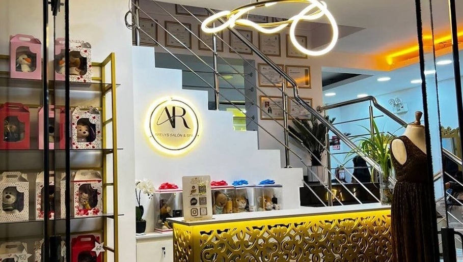 Arely's Salon Spa image 1