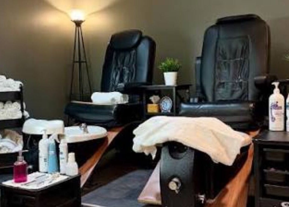 Relaxing pedicure chairs at Drift Spa @Elk Ridge, Elk Ridge, Saskatchewan, CA, offering ultimate comfort and care.