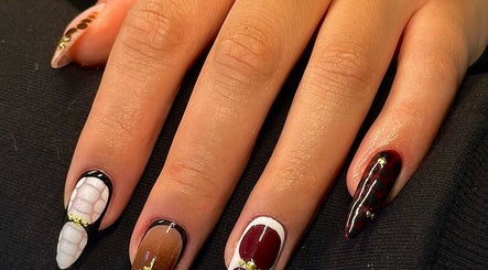 Kállos Nails