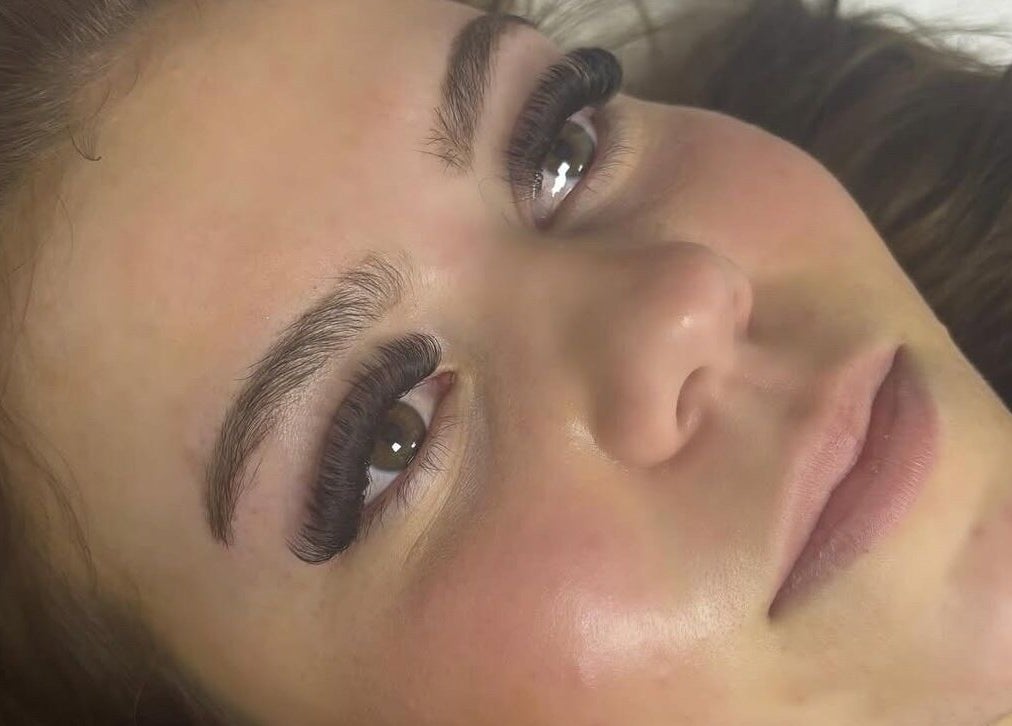 Close-up of eye with lush lashes at byzayleigh, Hinckley, England, GB.