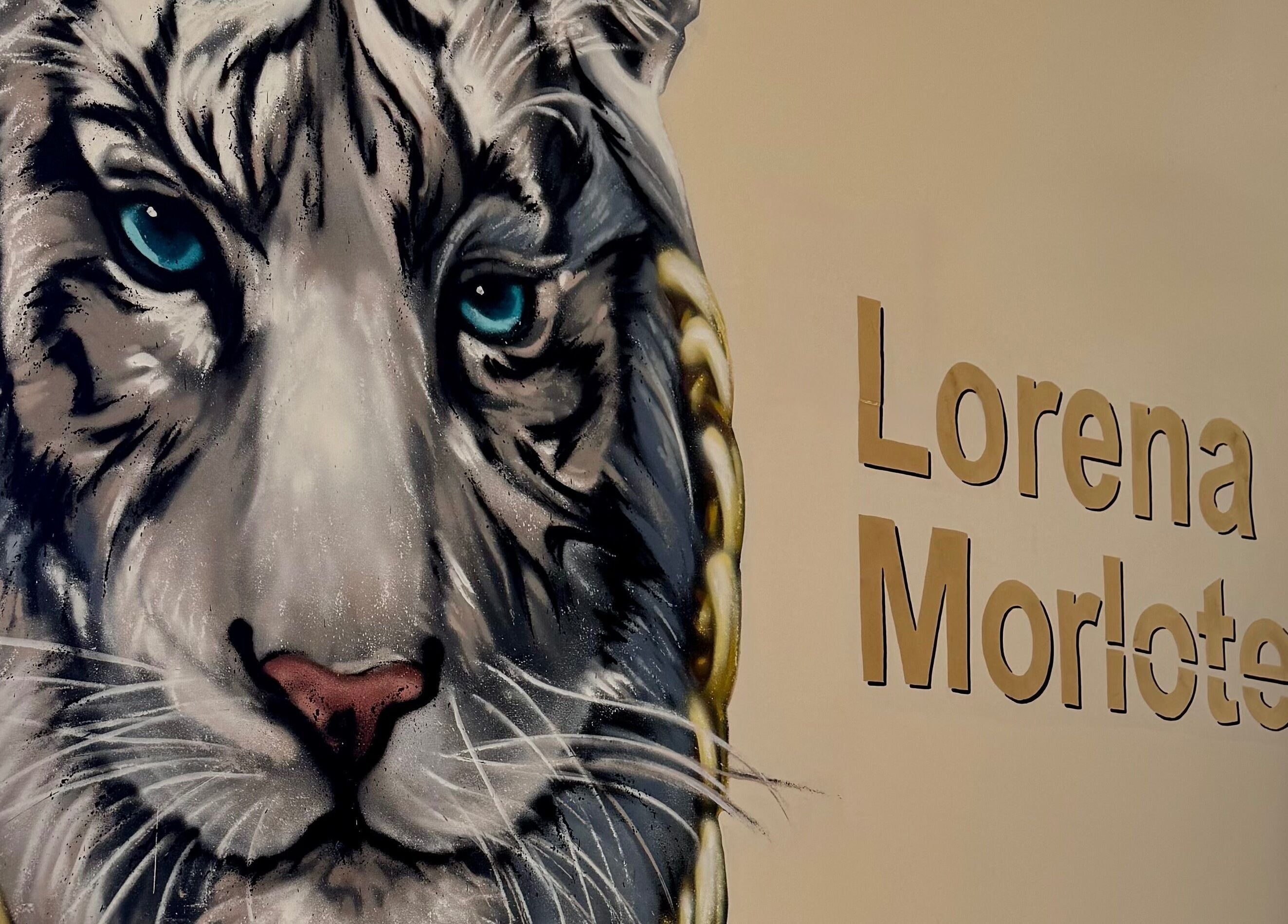 Detalle de mural de tigre en Lorena Morlote Multiespacio, Madrid, Comunidad De Madrid, ES.