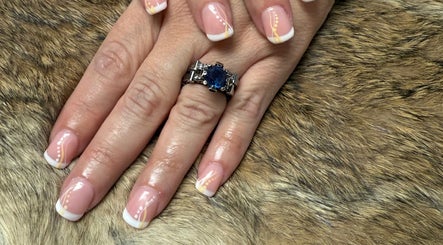 Emmalee’s Nails imagem 3