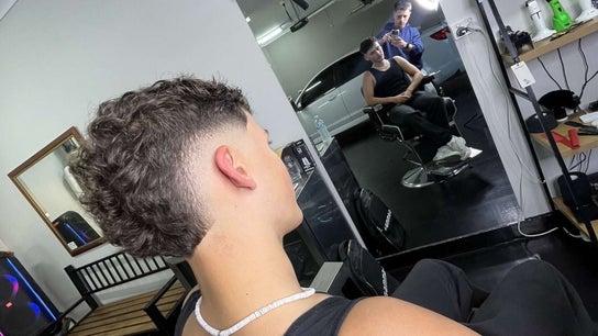 Chuckz Cutz