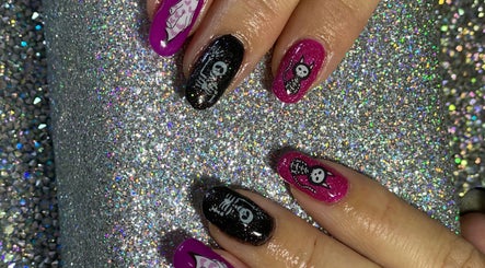 Braw Claws & Brows image 3