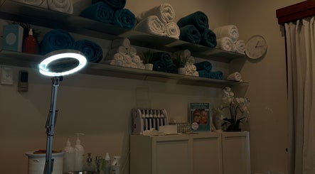 Johnny's Makeover Home Salon
