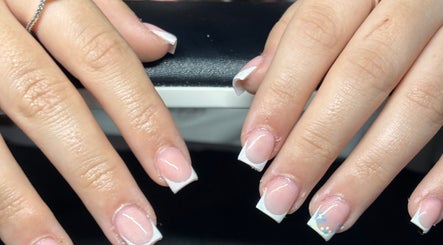 Nailsbyell.H image 2