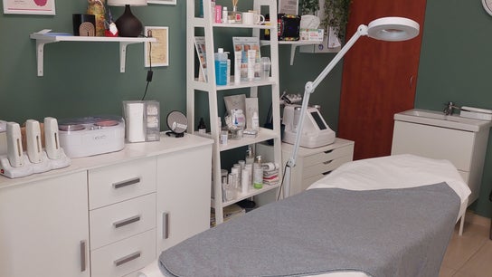 GLOW SKIN studio