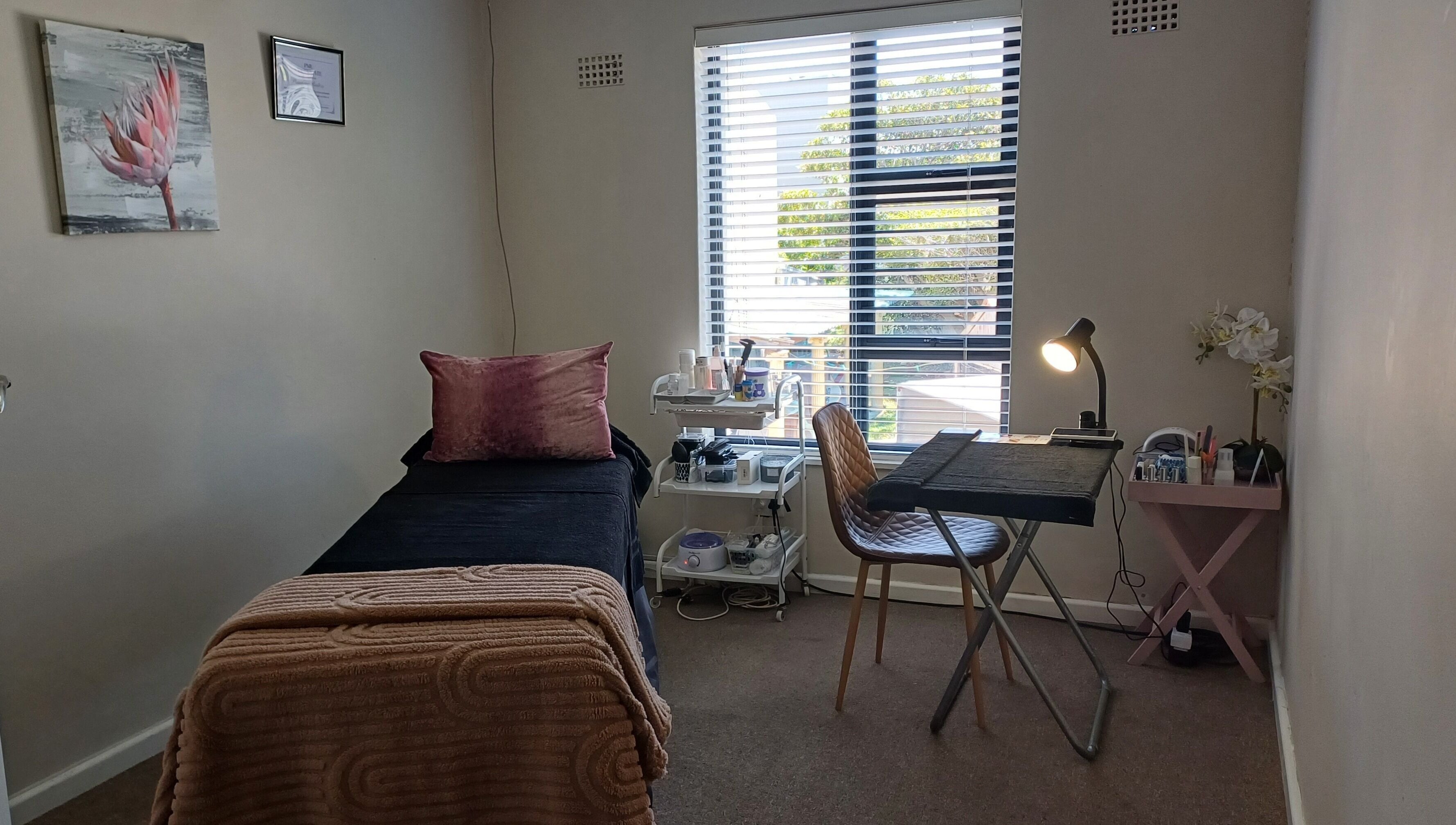 Cozy beauty room at Permanent Make-Up by Prawlene, Cape Town, Western Cape, ZA. Perfect for relaxation and treatments.