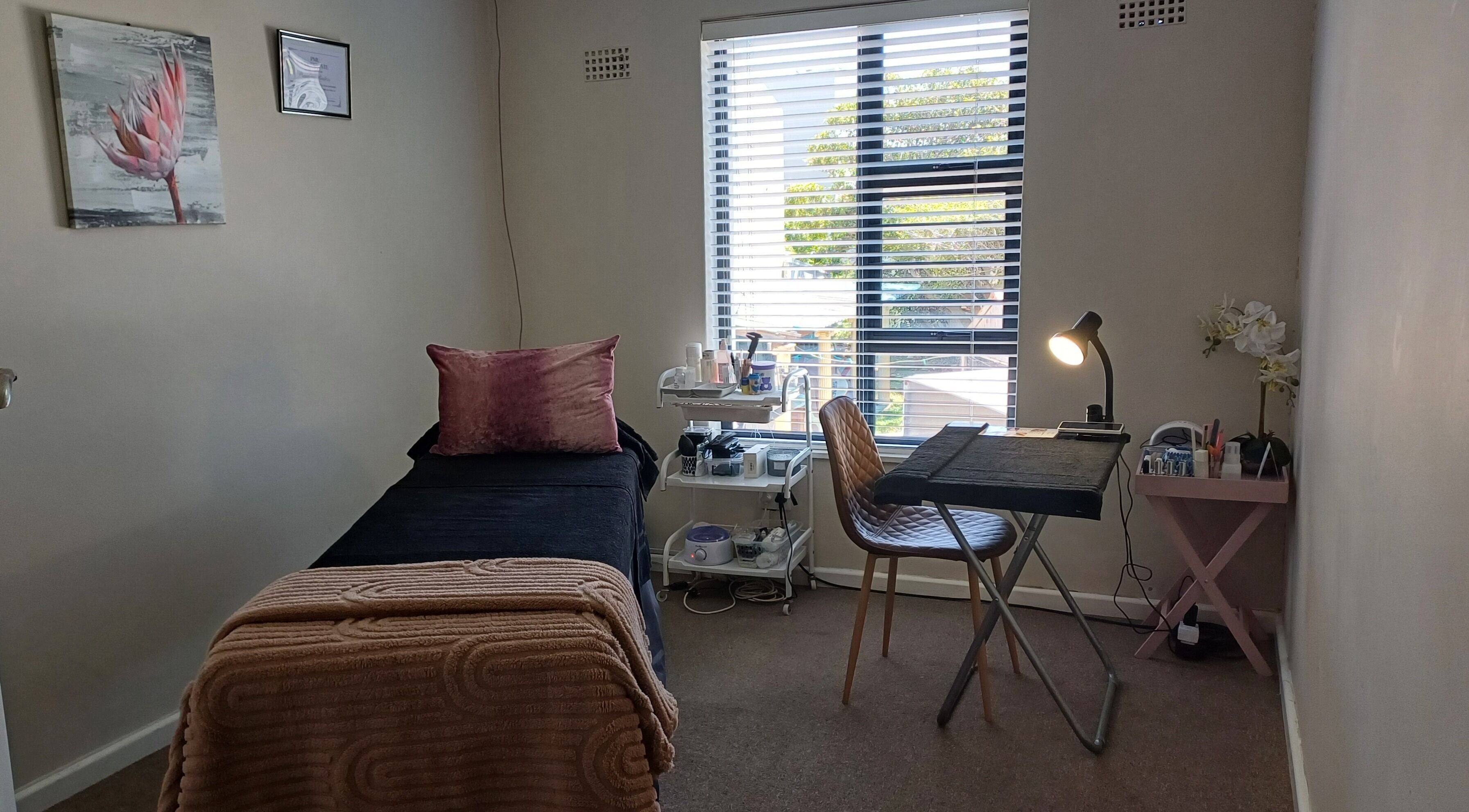 Cozy beauty room at Permanent Make-Up by Prawlene, Cape Town, Western Cape, ZA. Perfect for relaxation and treatments.