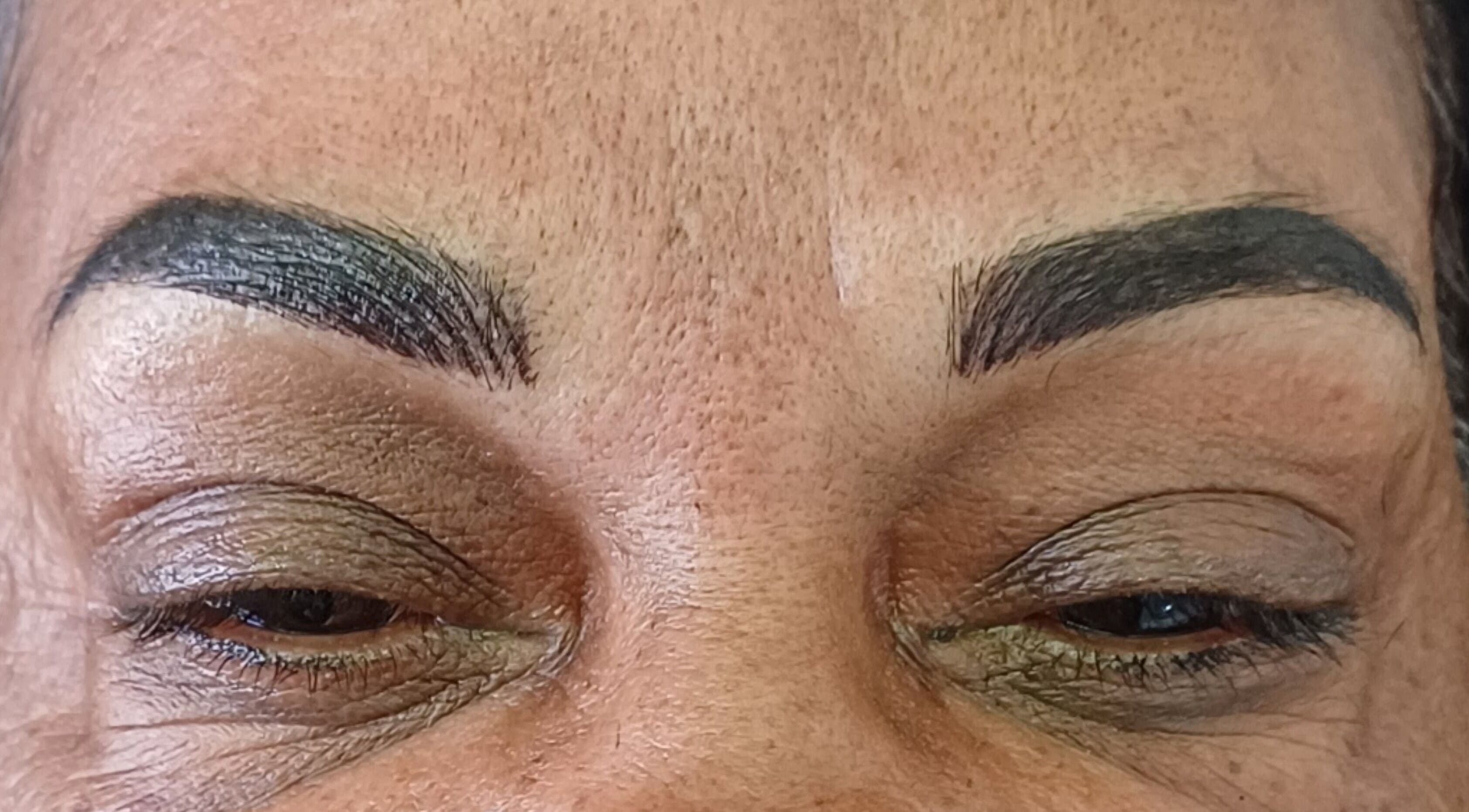 Refined eyebrow enhancement at Permanent Make-Up by Prawlene in Cape Town, Western Cape, ZA.